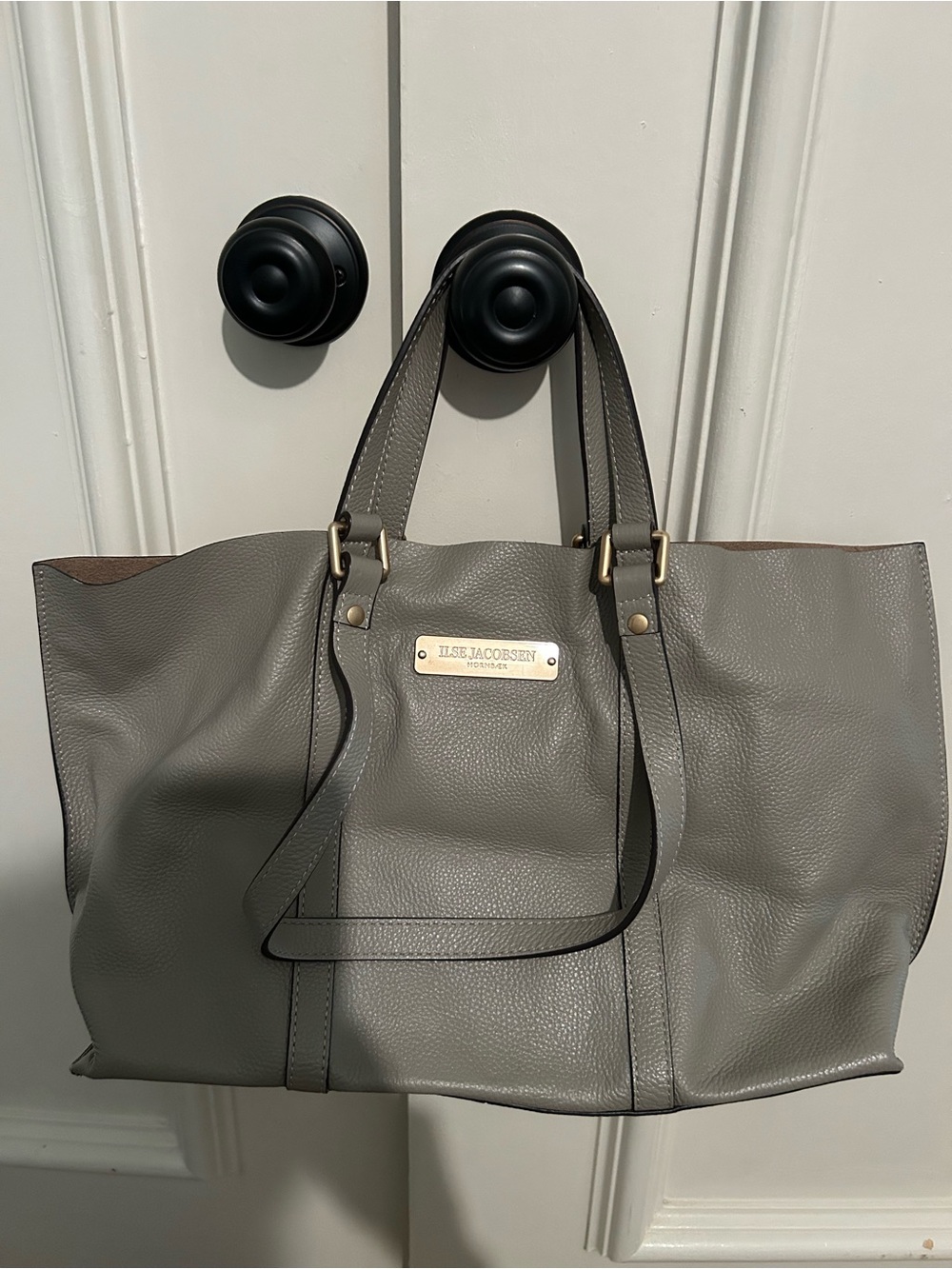 Ilse Jacobsen Taupe-Gray Pebbled Leather Tote